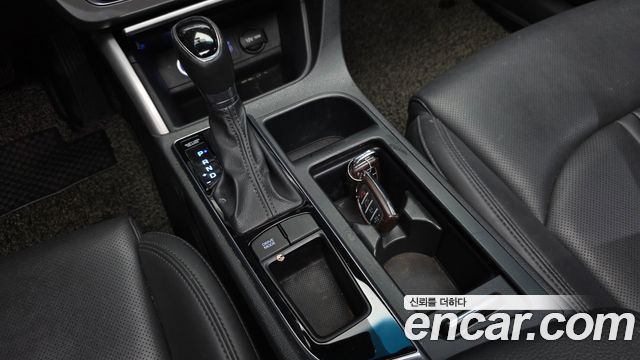 Hyundai Sonata 2016 — photo 12