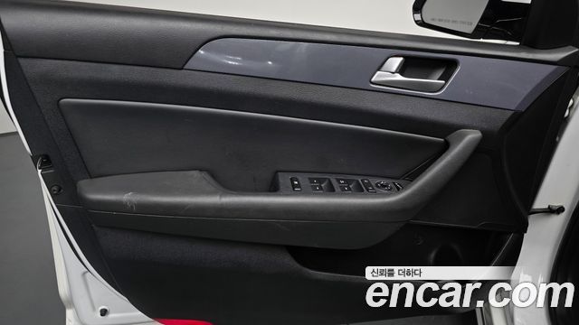 Hyundai Sonata 2016 — photo 14