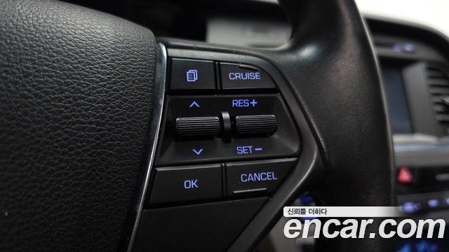 Hyundai Sonata 2016 — photo 30