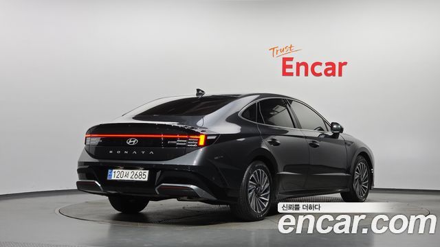 Hyundai Sonata 2024 — photo 2