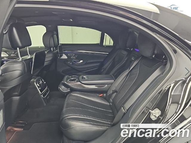 Mercedes-Benz S-Class 2020 — photo 12