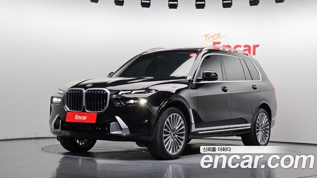 BMW X7 2023 — photo 1