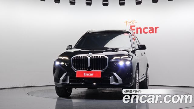 BMW X7 2023 — photo 3