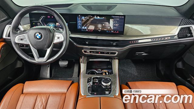 BMW X7 2023 — photo 7
