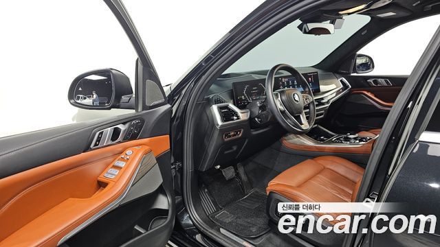 BMW X7 2023 — photo 10