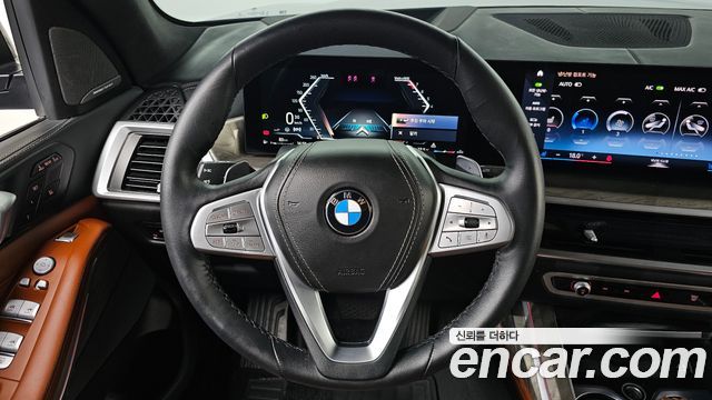 BMW X7 2023 — photo 14