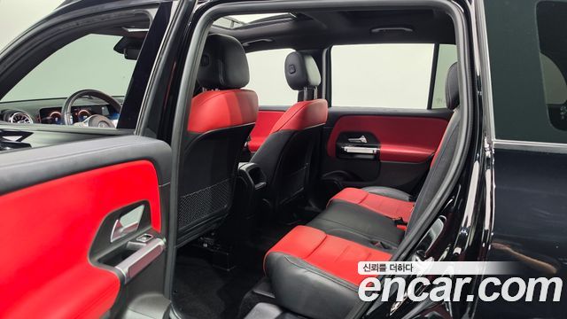Mercedes-Benz GLB-Class 2020 — photo 19