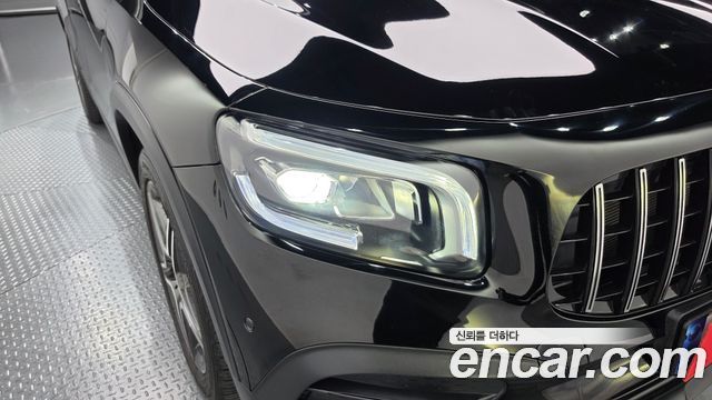 Mercedes-Benz GLB-Class 2020 — photo 8