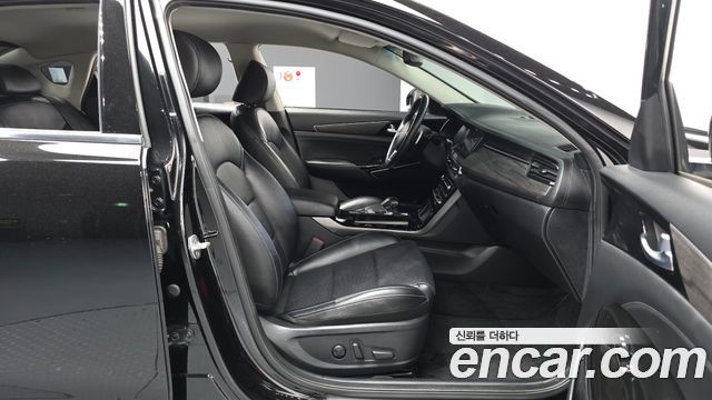 Kia K7 2020 — photo 17