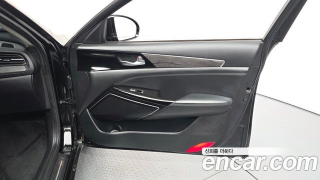 Kia K7 2020 — photo 14