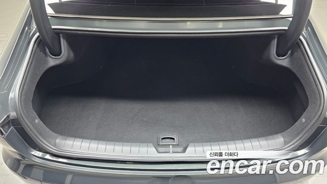 Hyundai Grandeur 2023 — photo 22