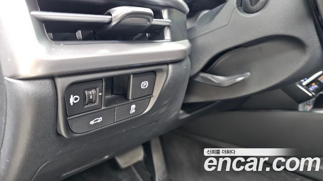 Hyundai Grandeur 2023 — photo 24