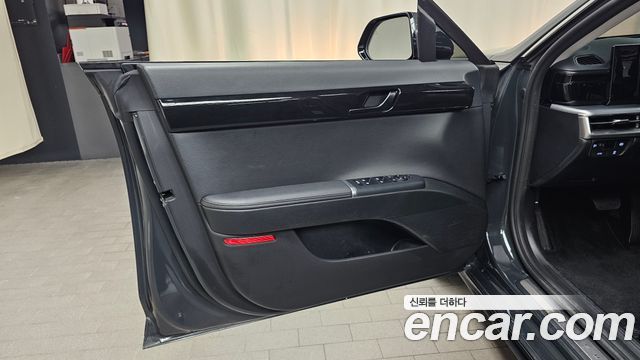 Hyundai Grandeur 2023 — photo 14