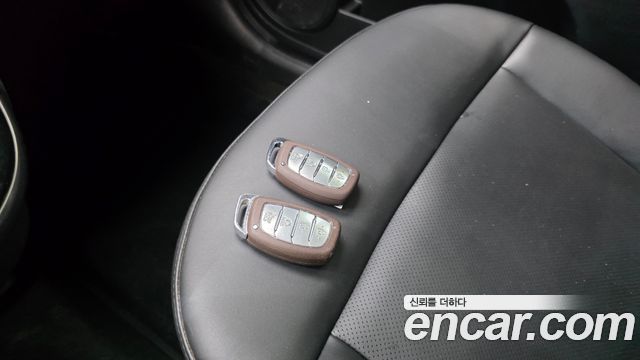 Hyundai Casper 2023 — photo 25