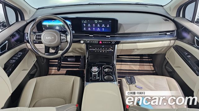 Kia Canival 2022 — photo 10