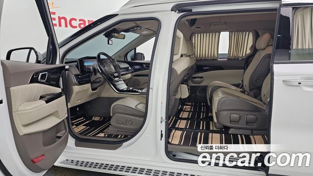 Kia Canival 2022 — photo 30