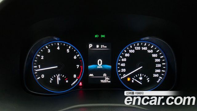 Hyundai Kona 2021 — photo 11