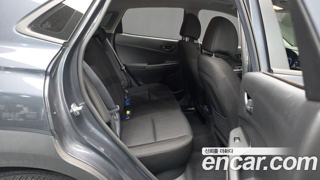 Hyundai Kona 2021 — photo 17