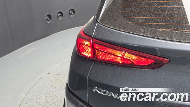 Hyundai Kona 2021 — photo 9