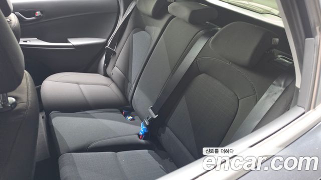 Hyundai Kona 2021 — photo 28