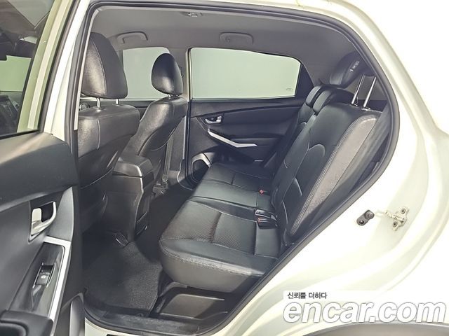 KG Mobility KORANDO 2016 — photo 12