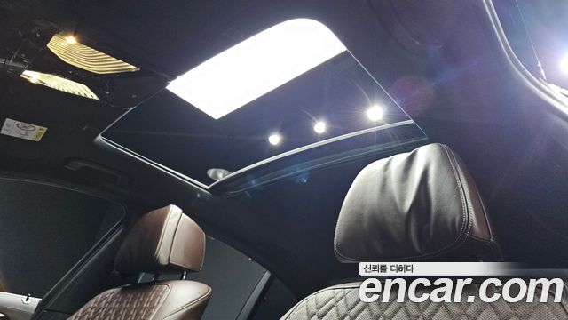 BMW 5-Series 2022 — photo 27