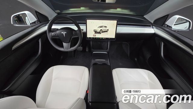 Tesla Model Y 2024 — photo 10