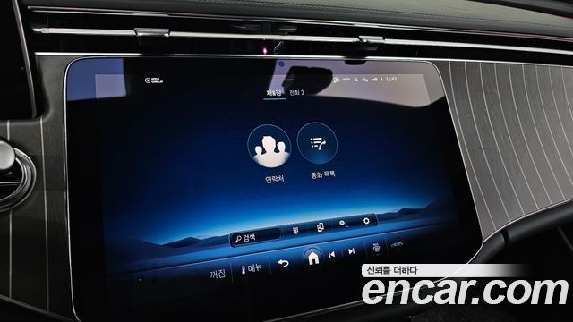 Mercedes-Benz E-Class 2025 — photo 25