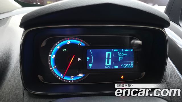 Chevrolet Korea Trax 2016 — photo 11