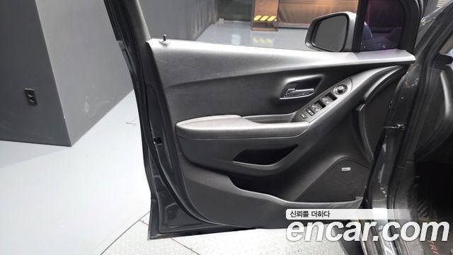 Chevrolet Korea Trax 2016 — photo 14
