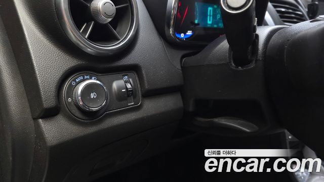 Chevrolet Korea Trax 2016 — photo 27