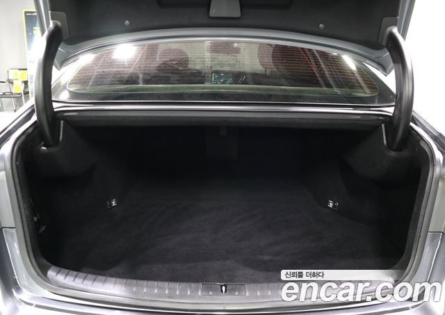 Hyundai Genesis 2015 — photo 17