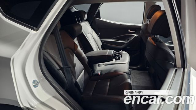 Hyundai Santafe 2015 — photo 16