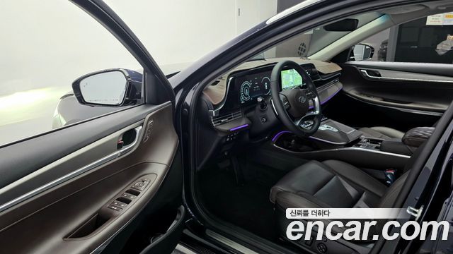 Hyundai Grandeur 2022 — photo 17