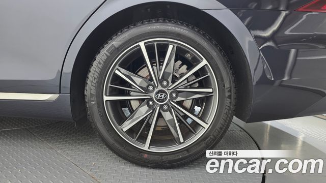 Hyundai Grandeur 2022 — photo 7