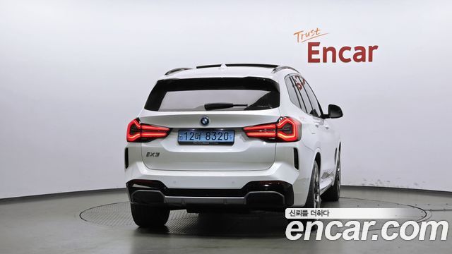 BMW iX3 2024 — photo 4