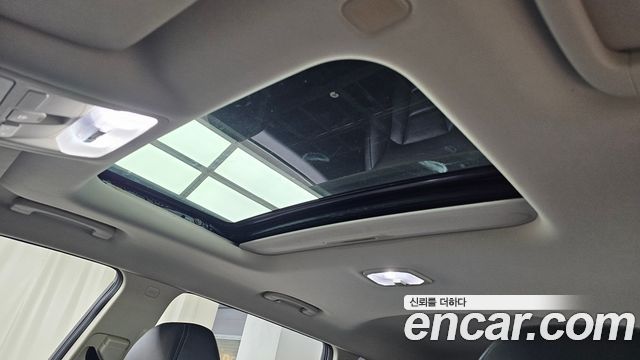 KG Mobility Rexton 2019 — photo 23