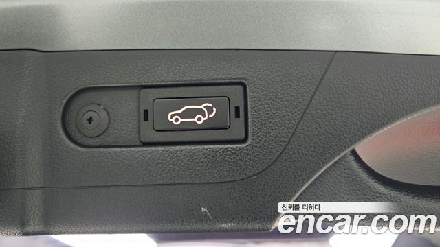KG Mobility Rexton 2019 — photo 24