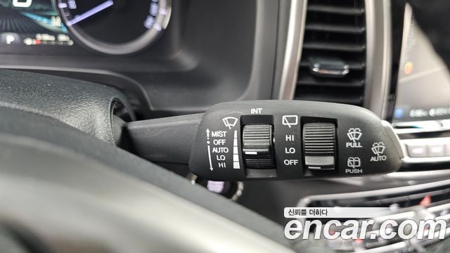 KG Mobility Rexton 2019 — photo 30