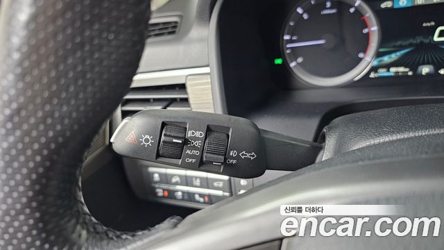 KG Mobility Rexton 2019 — photo 34
