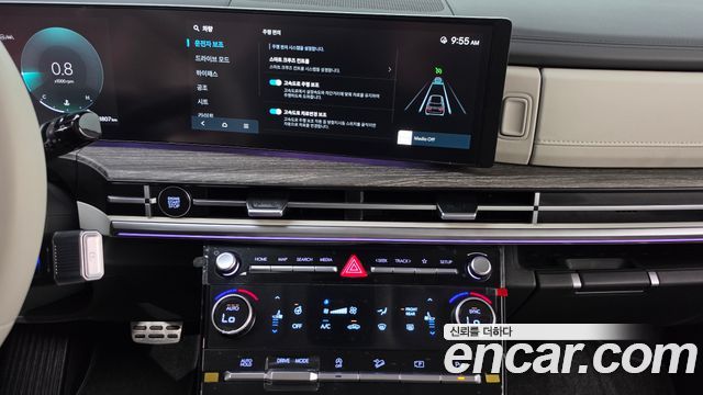 Hyundai Santafe 2024 — photo 18