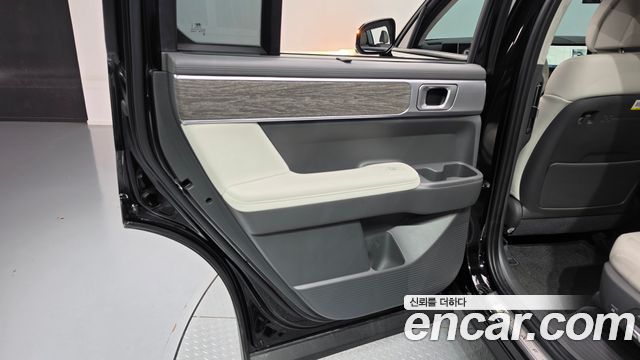 Hyundai Santafe 2024 — photo 15