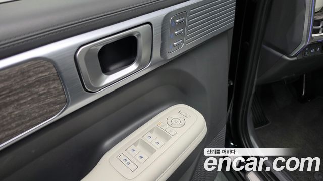 Hyundai Santafe 2024 — photo 29