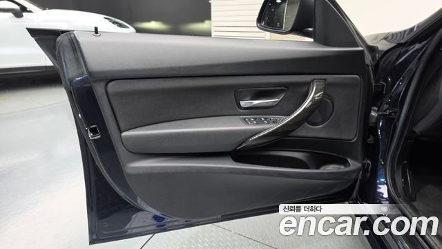 BMW Gran Turismo 2016 — photo 14
