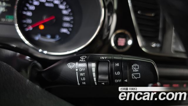 Kia Canival 2019 — photo 30