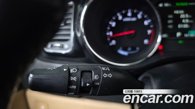 Kia Canival 2019 — photo 34