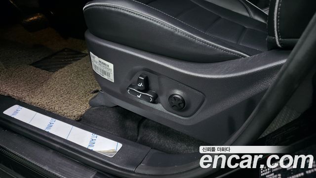 KG Mobility Rexton 2024 — photo 31