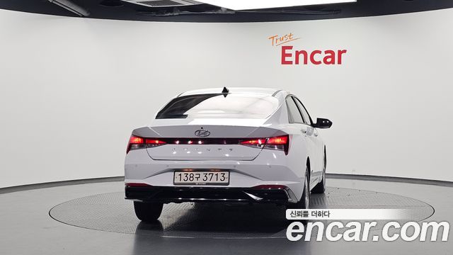 Hyundai AVANTE 2021 — photo 4