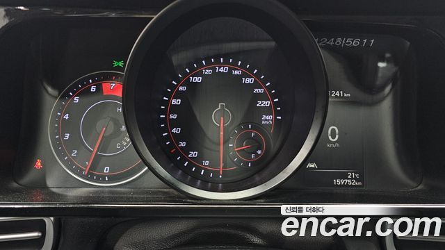 Hyundai AVANTE 2021 — photo 11