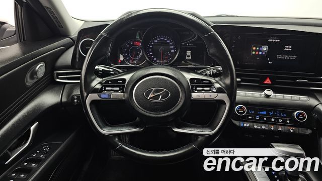Hyundai AVANTE 2021 — photo 19
